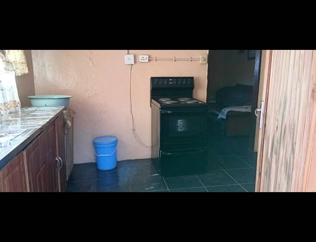 1 BEDROOM HOUSE FOR SALE IN MEADOWLANDS